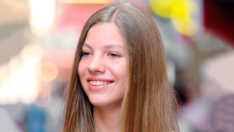 Sofia, the brilliant infanta: academic successes and active cultural life in her first six months at Atlantic College Infanta Sofia's stay at the UWC
