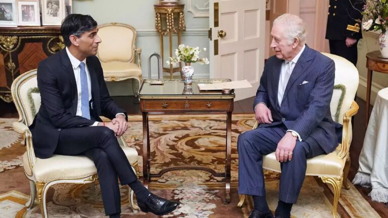 What’s behind the reappearance of King Charles with the British Prime Minister, Rishi Sunak? King Charles and Rishi Sunak