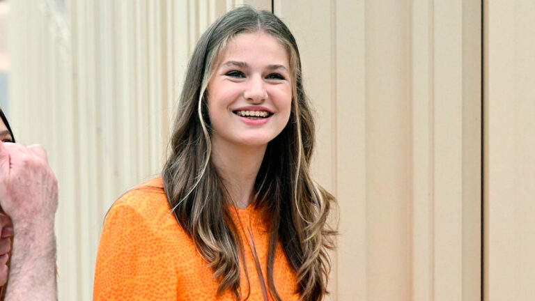 Princess Leonor’s surprise appearance at Queen Letizia’s last event Leonor de Borbon at the Princess of Girona CongrestFest