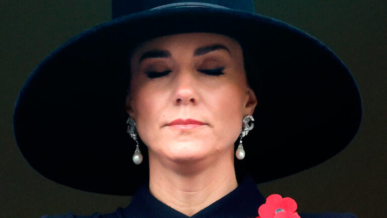 Why does Kate Middleton’s absence cause confusion and controversy? Some theories are revealed Kate Middleton's mystery