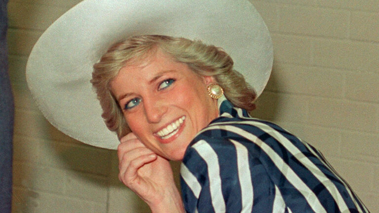 Never-before-seen photo of Princess Diana comes to light photo of Princess Diana's childhood