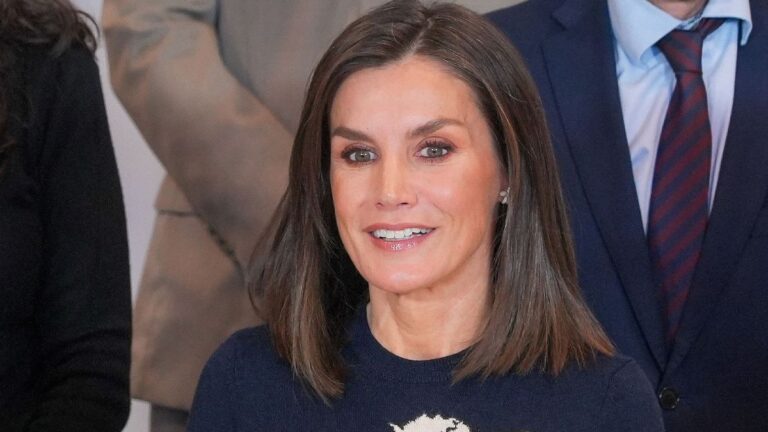 Queen Letizia's body language