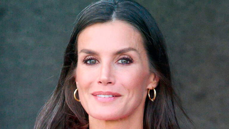 PHOTOS: Queen Letizia of Spain’s strategy to return to her origins Queen Letizia of Spain's strategy