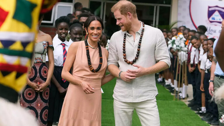 The best photos of Harry and Meghan’s first day in Nigeria Meghan and Harry's photos in Nigeria