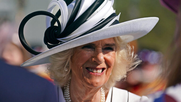 PHOTO: Queen Camilla’s tribute to Queen Elizabeth II Cullinan V Brooch: Queen Camilla's Tribute to Elizabeth II