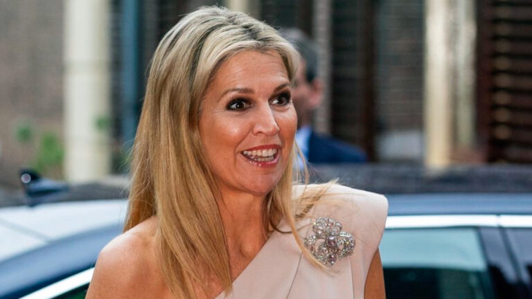 Queen Máxima Dazzled in a One-Shoulder Jumpsuit at the King Willem I Prize in Zwolle Queen Maxima of the Netherlands in One-Shoulder Jumpsuit
