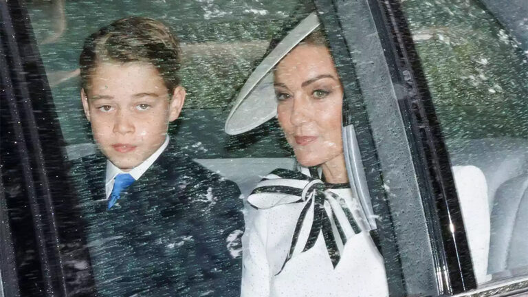 The best PHOTOS and videos of Kate Middleton at Trooping the Colour Kate Middleton at Trooping the Colour