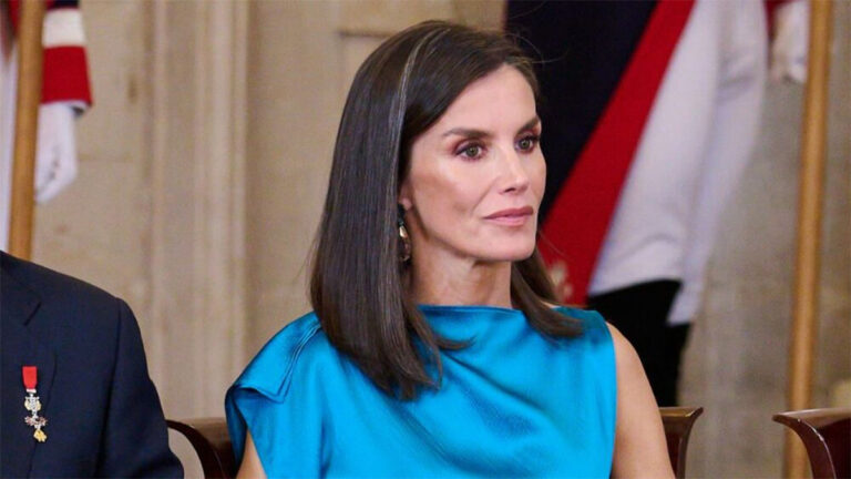 Right or wrong? The controversial shoes worn by Queen Letizia to celebrate her 10th year as Queen alongside King Felipe Queen Letizia's flat sandals