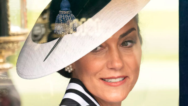 Kate Middleton Makes a Triumphant Return to Trooping the Colour, Dazzling in a Black and White Ensemble Kate Middleton's style at Trooping the Colour