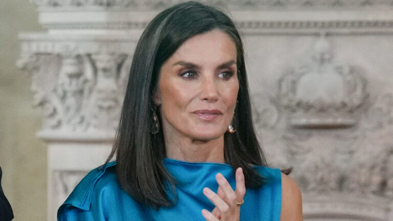 Queen Letizia Chooses an Elegant Blue Silk Ensemble to Celebrate Ten Years of Felipe VI’s Reign Queen Letizia in blue silk ensemble