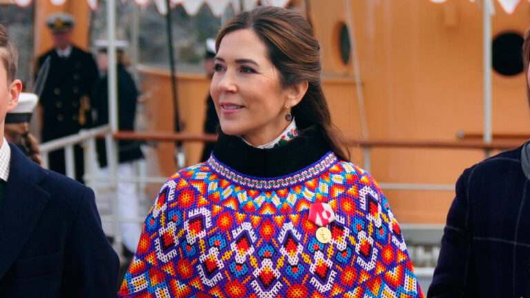 Queen Mary of Denmark dazzles in Sisimiut with a colorful traditional Greenlandic outfit Queen Mary in Traditional Dress in Greenland