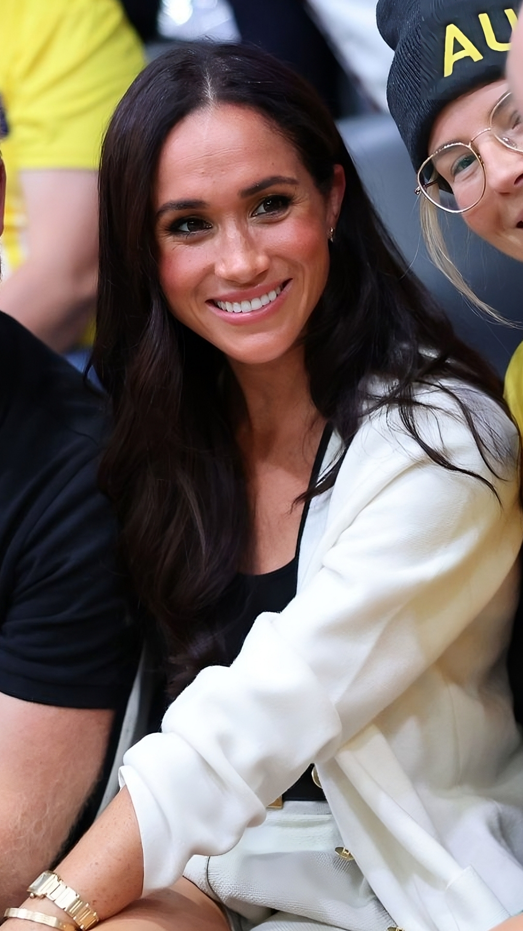Meghan Markle Wearing Staud Shorts in Oat Milk » Fashion