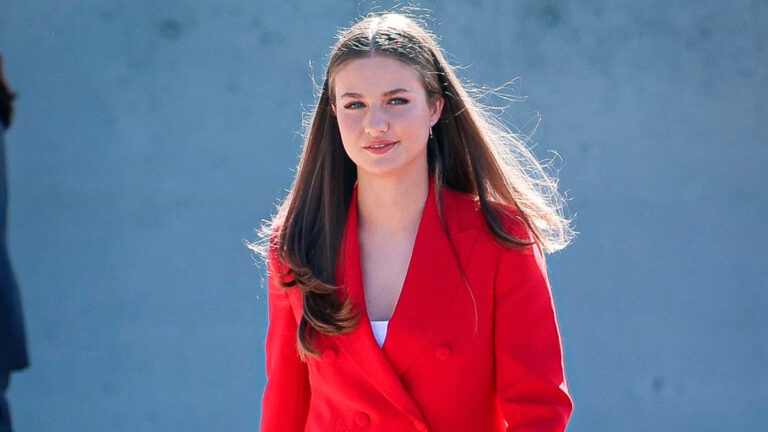 Princess Leonor Wears Spectacular Red Carolina Herrera Suit on Her First Official Trip Abroad Princess Leonor's Style in Portugal