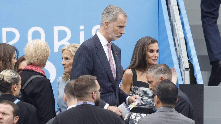 The best PHOTOS of the royals in Paris for the Olympic Games Queen Letizia Memes in Paris » The Royal House of Borbon