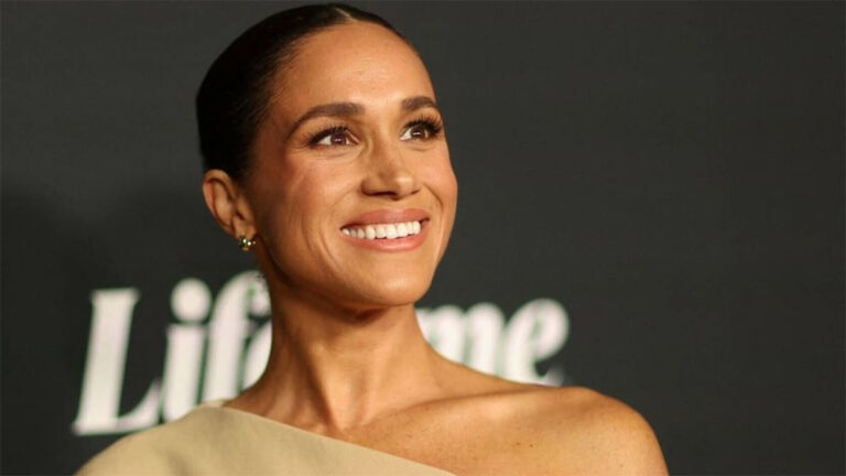 PHOTO: Here’s how Meghan Markle reappeared at a farmers’ market Meghan Markle's at the farmers market