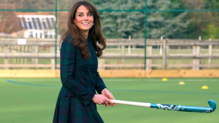 Kate Middleton Playing Hockey Pregnant