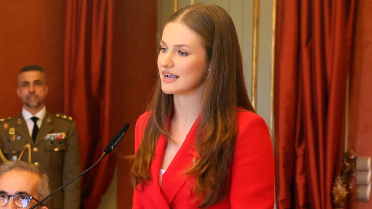 WATCH: Princess Leonor Delivers Her First Official Speech Abroad Princess Leonor's Speech in Portugal