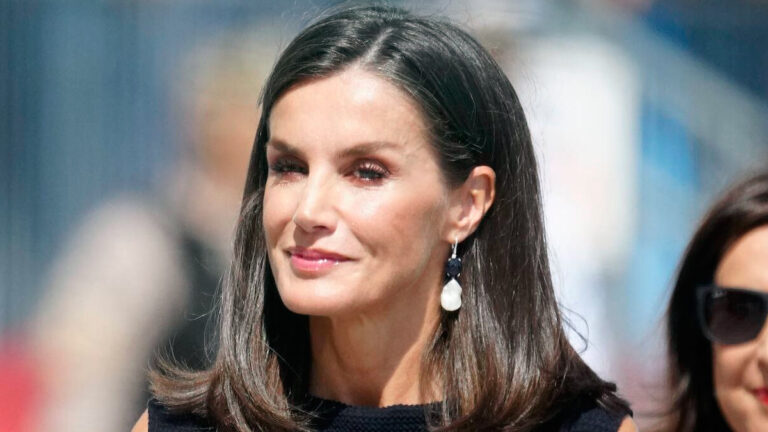 Queen Letizia Wears a New Carolina Herrera Dress on her Visit to the Naval Academy Queen Letizia in Carolina Herrera Dress