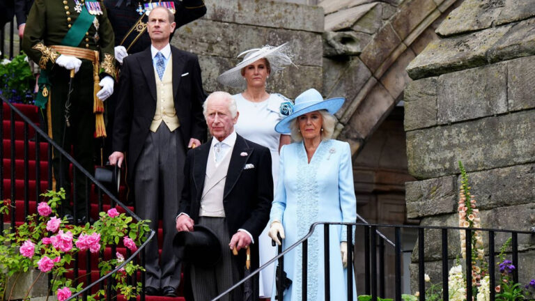Kate Middleton left out of new official portrait released by British royal family royal family in Scotland