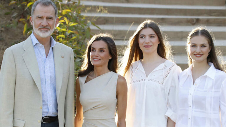 Yachts, Greek beaches and sightseeing in Spain?: How much does King Felipe and Queen Letizia’s vacation cost? King Felipe and Queen Letizia's vacations