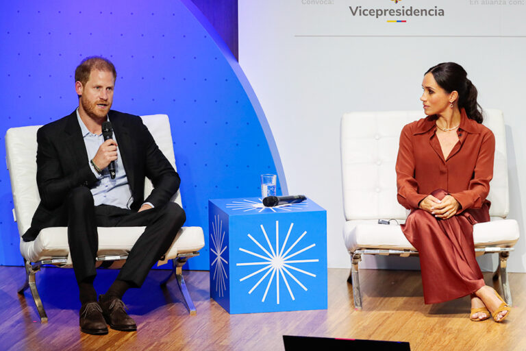 The most controversial details of Prince Harry and Meghan Markle’s tour in Colombia The Duke and Duchess of Sussex at the Responsible Digital Future Forum in Bogota.