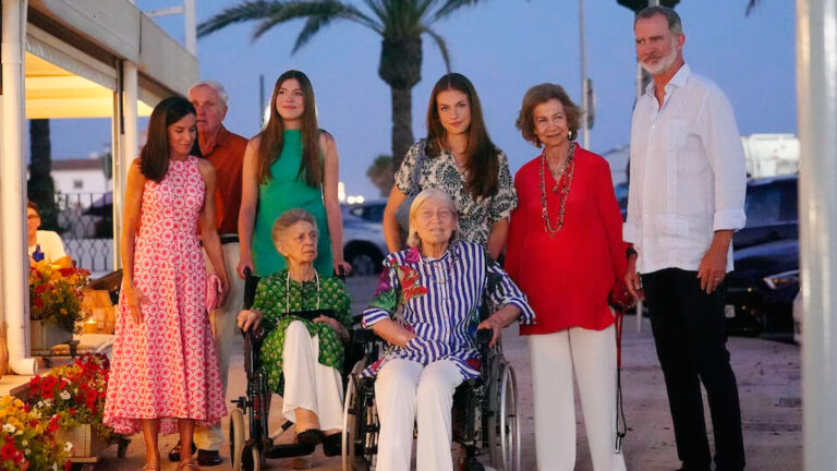 Spanish Royal Family’s Memorable Evening in Palma de Mallorca Spanish Royal Family's Dinner in Mallorca
