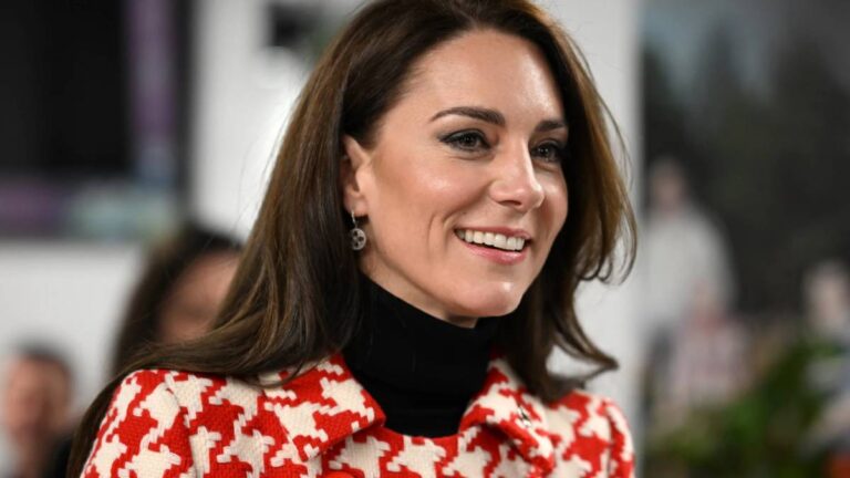 Kate Middleton makes surprise visit that was ‘Moving and Inspiring’ Kate Middleton at National Ballet