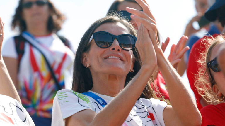 Queen Letizia humiliated in Paris by the organization of the Olympic Games? Queen Letizia in Paris
