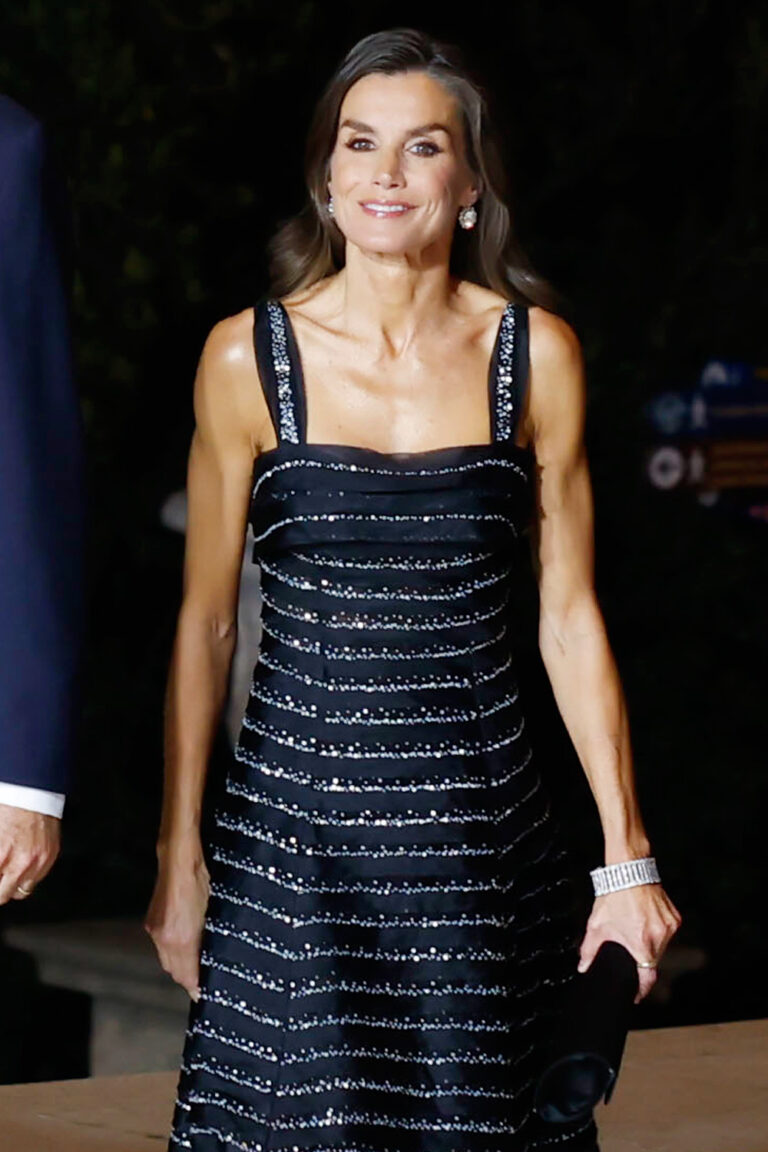 Queen Letizia Wears a New Navy Blue Dress by Carolina Herrera at Planeta Awards Queen Letizia in Navy Blue Dress by Carolina Herrera
