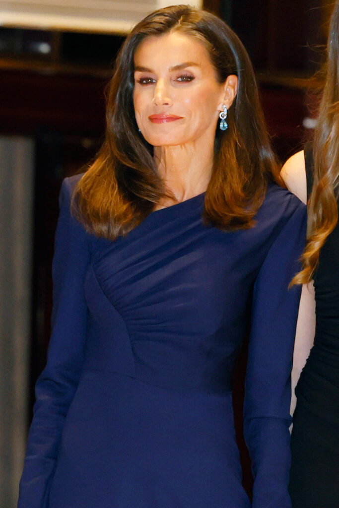 Queen Letizia in a rented dress by Roland Mouret