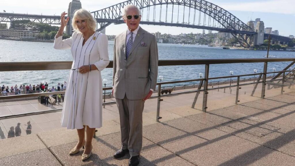 Queen Camilla Barefoot in Australia
