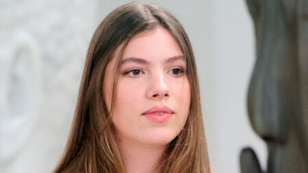 Infanta Sofia return to Spain