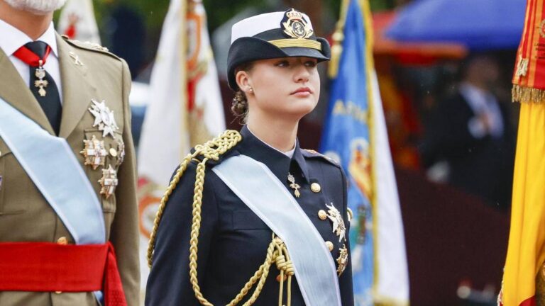This is the luxurious private plane used by Princess Leonor when she travels in Spain Princess Leonor's Plane » Princess of Spain