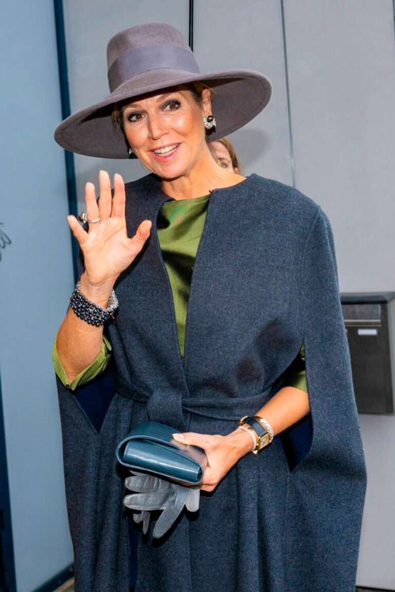 Queen Maxima Rewears Natan Dress at Amsterdam’s National Ballet Academy Opening Queen Máxima in Natan Green Dress