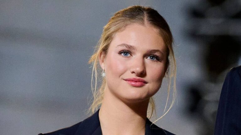 WATCH: Is Princess Leonor Out of Control? Nightclub Visit Sparks Controversy Princess Leonor in a nightclub » Princess of Spain