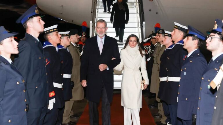 The best photos of King Felipe and Queen Letizia’s arrival in Italy King Felipe and Queen Letizia in Italy