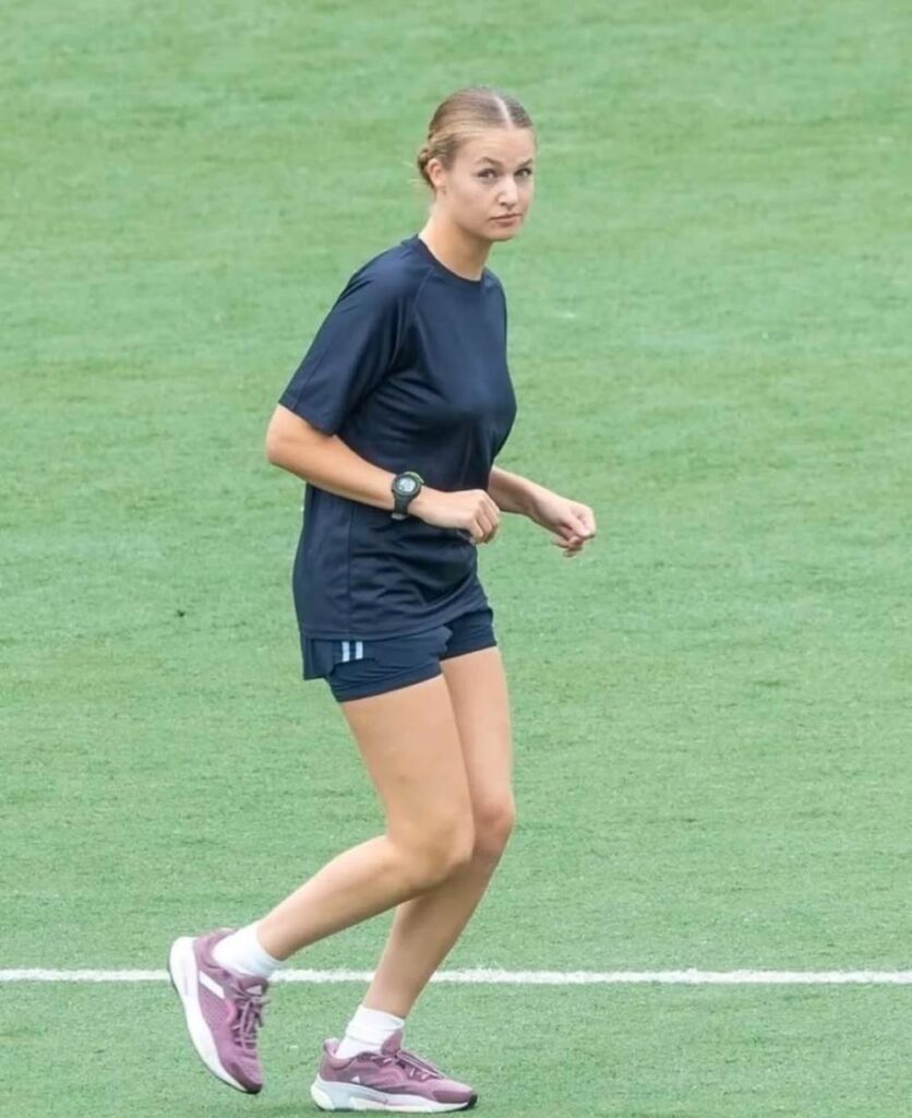 Royal Insider Princess Leonors Amazing Connection To Gavi - vr661ao