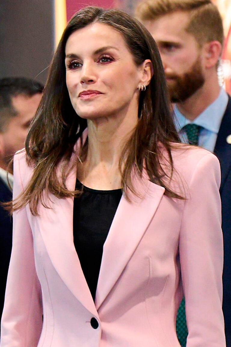 Queen Letizia Debuts a Pink Blazer from Zara for Her Visit to Fitur Queen Letizia's Style at Fitur 2025