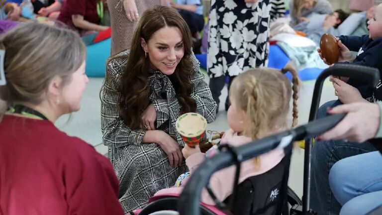 Kate Middleton fulfilled not one, but two royal engagements, and her attitude sparked much discussion Kate Middleton's New Photo » Prince of Wales