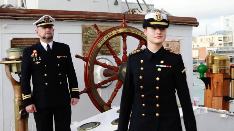 Leonor's trip on the ship Juan Sebastián Elcano