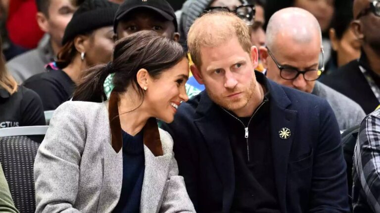 Meghan and Harry in Action: The Duke and Duchess of Sussex Dazzle at Invictus Games Wheelchair Basketball Game Meghan and Harry at wheelchair basketball game