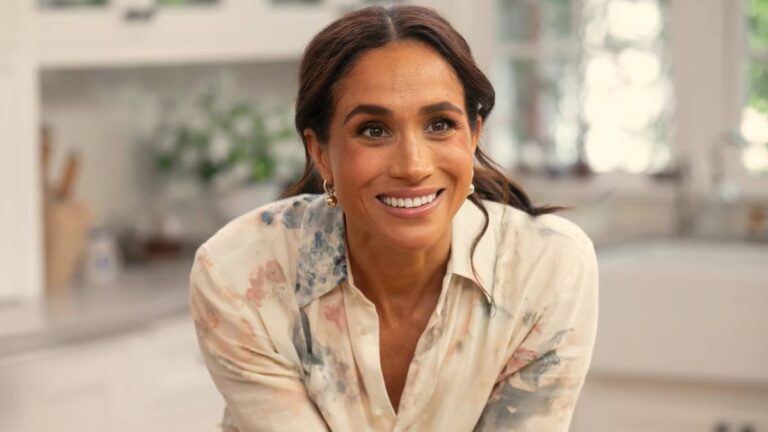 Meghan Markle Shares Intimate Look at Marriage, Motherhood, and Work in Harper’s Bazaar Meghan Markle Harper's Bazaar Cover: