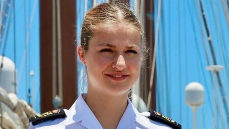 Princess Leonor's Arrival in Chile » Leonor of Borbón