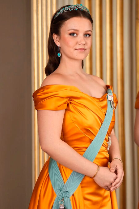 Princess Isabella's Style in Birthday Portraits