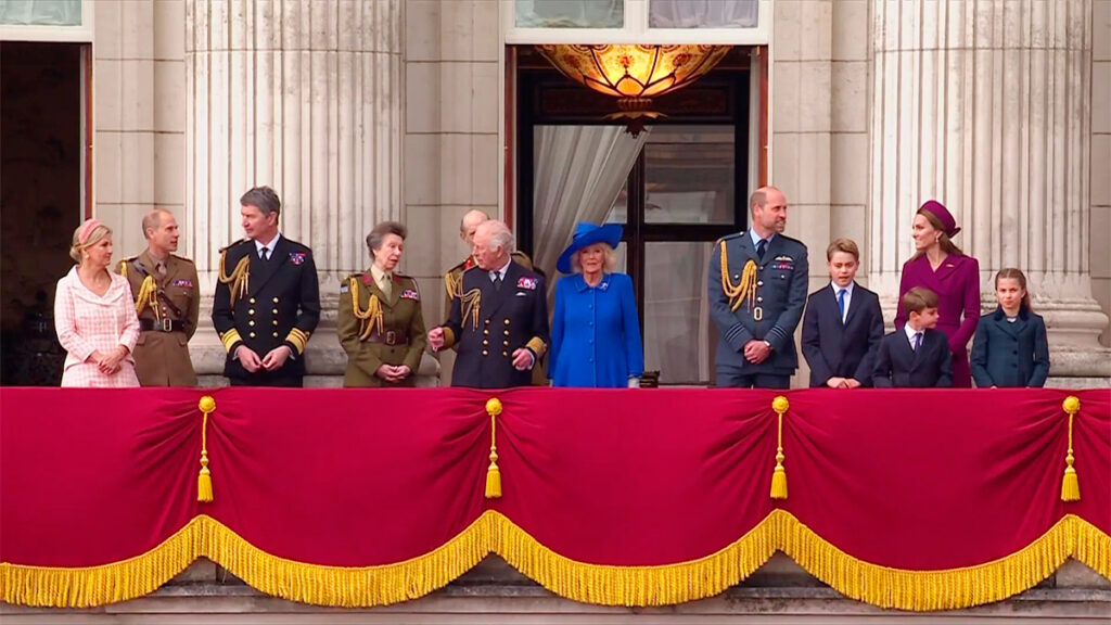 The British Royal Family on the balcony of Buckingham palace