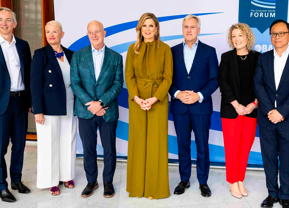Maxima attended the Global Summit of the Consumer Goods Forum (CGF) at the RAI center in Amsterdam.