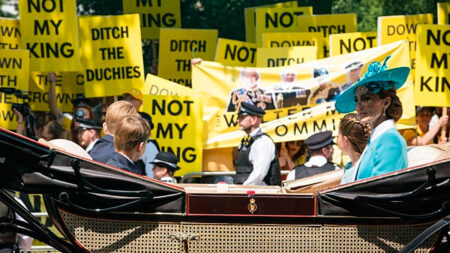 Kate Middleton Waves Amid Anti-Monarchy Protests