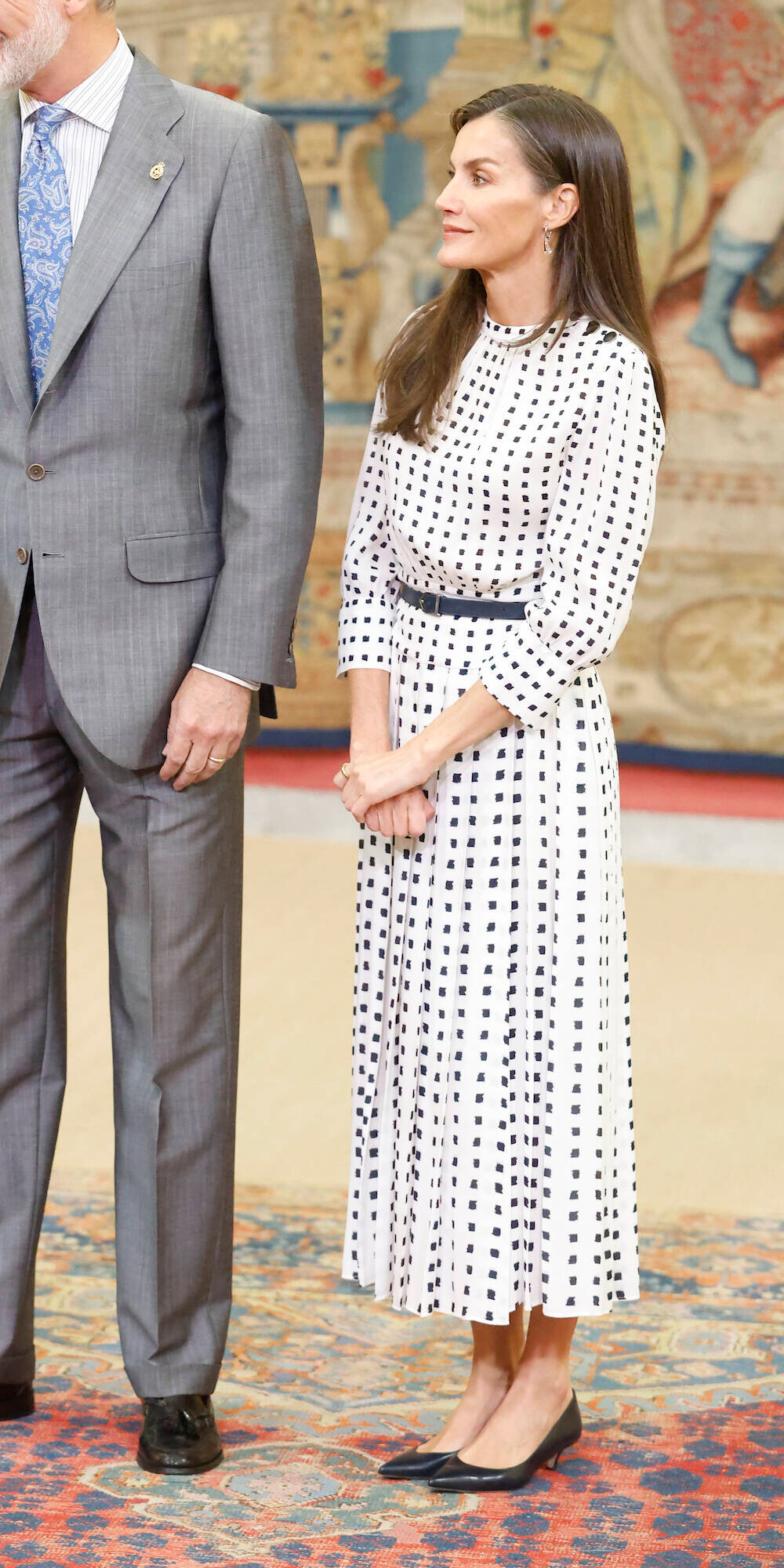 Queen Letizia wore a timeless black and white dress by Massimo Dutti