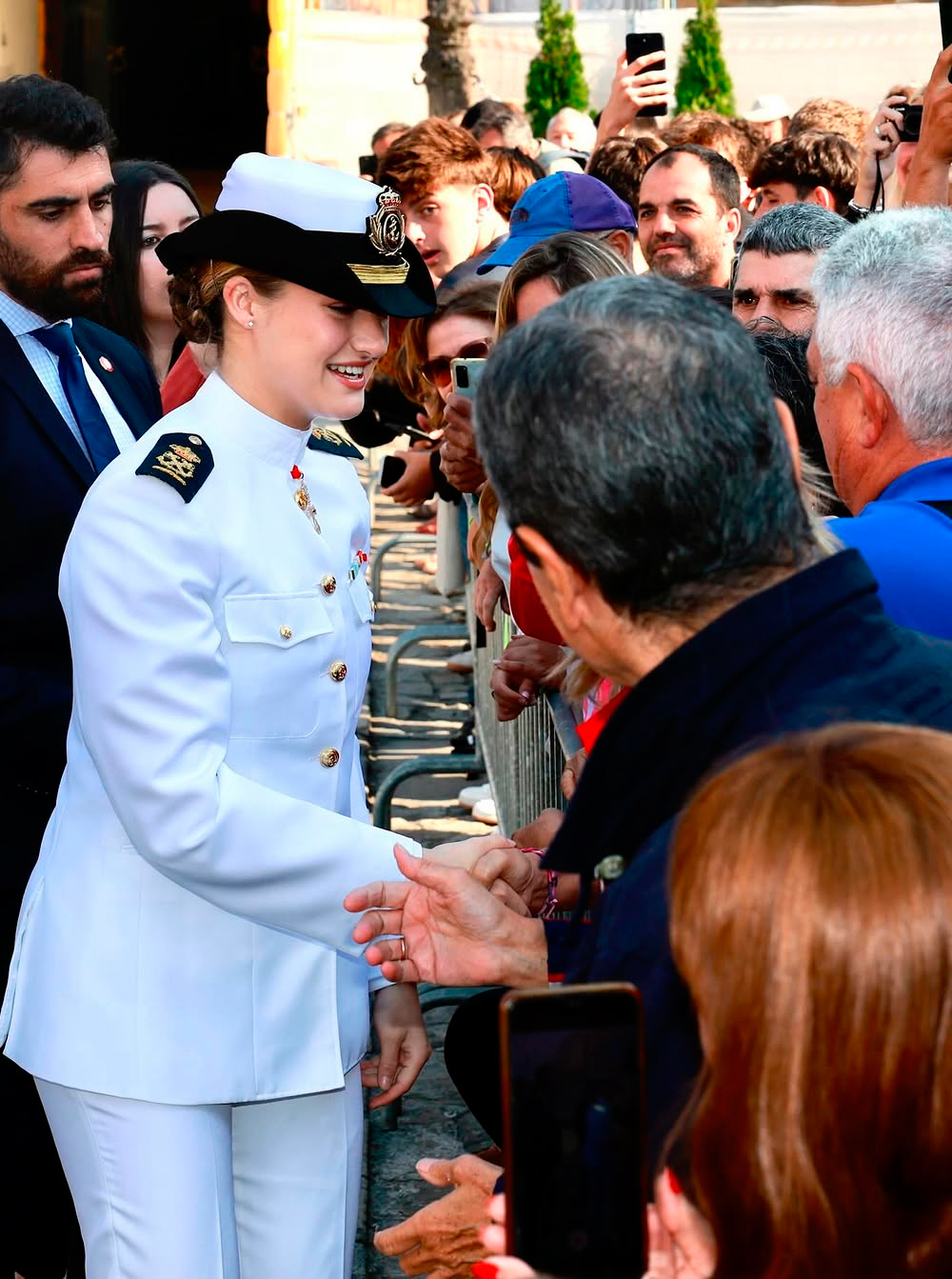 Princess Leonor was warmly welcomed in Galicia.