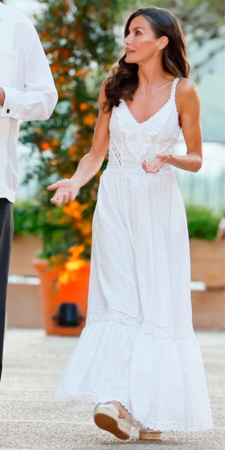 Casual Outfit Ideas: Flowy White Dress with Espadrilles » Pin Posts